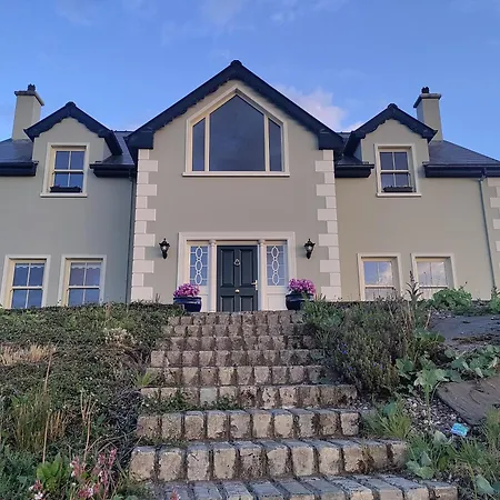 Hillside Hideaway 3* Ardara