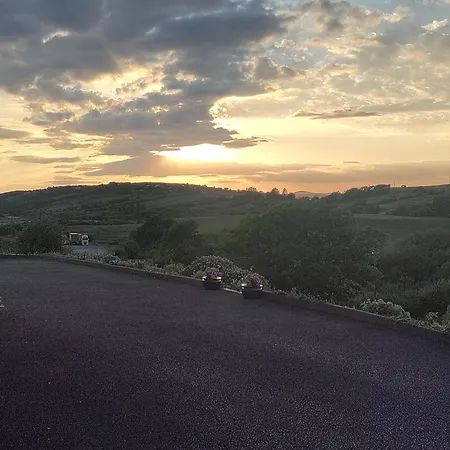 Hillside Hideaway Bed & Breakfast Ardara