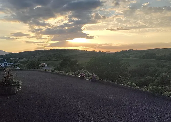 Hillside Hideaway Alojamento de Acomodação e Pequeno-almoço Ardara